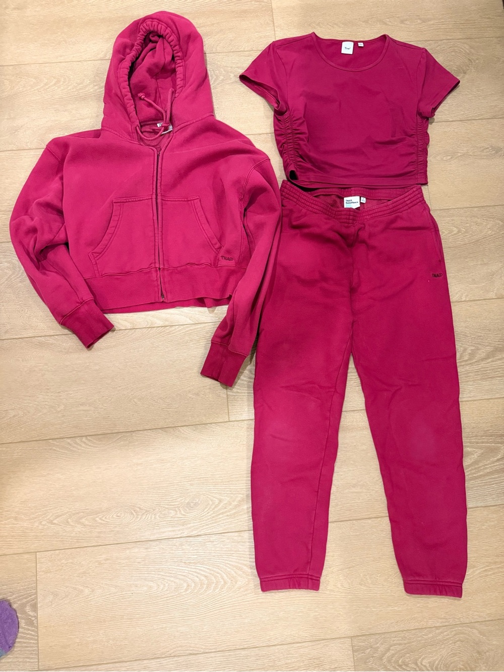 TNA cozy fleece 3-Piece Jogger Set in  Pink